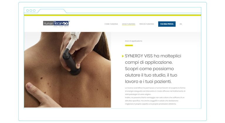 Στιγμιότυπο ιστοσελίδας με εφαρμογή εστιασμένης νευρομυϊκής δόνησης στην πλάτη, για φυσικοθεραπεία στον χρόνιο πόνο